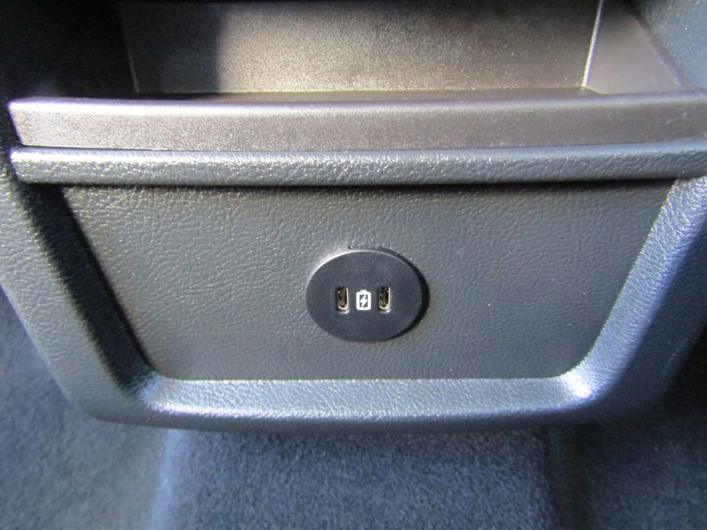 Used 2024 Ford Edge SE AWD/4WD image 36