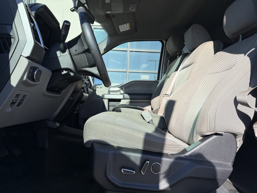 Used 2015 Ford F150 XLT w/ Equipment Group 302A Luxury image 7