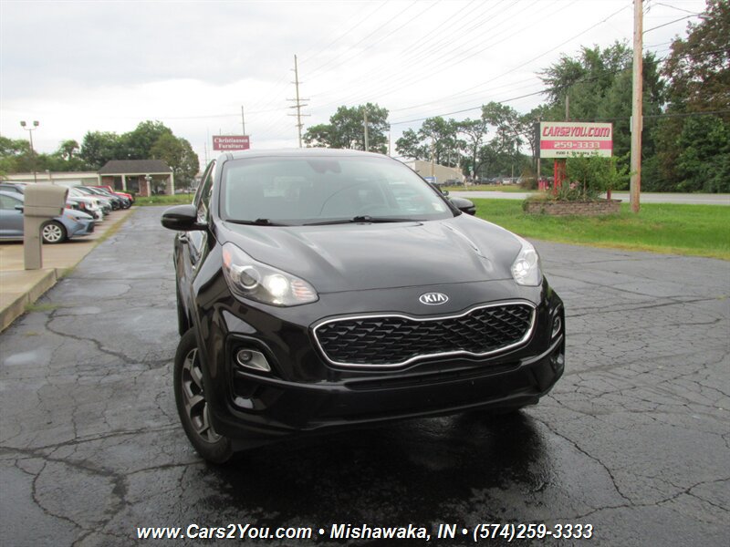 Used 2020 Kia Sportage LX w/ LX Popular Package AWD/4WD image 2