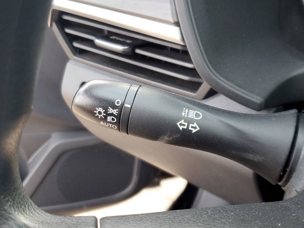 Used 2024 Nissan Altima 2.5 SV image 27