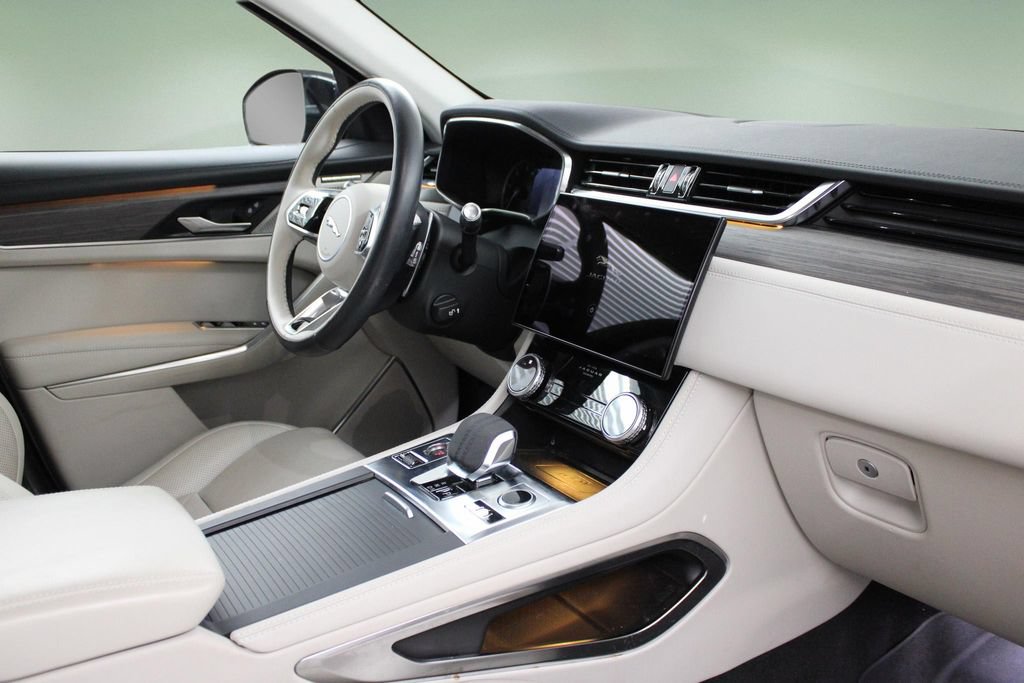 Used 2022 Jaguar F-PACE S AWD/4WD image 22