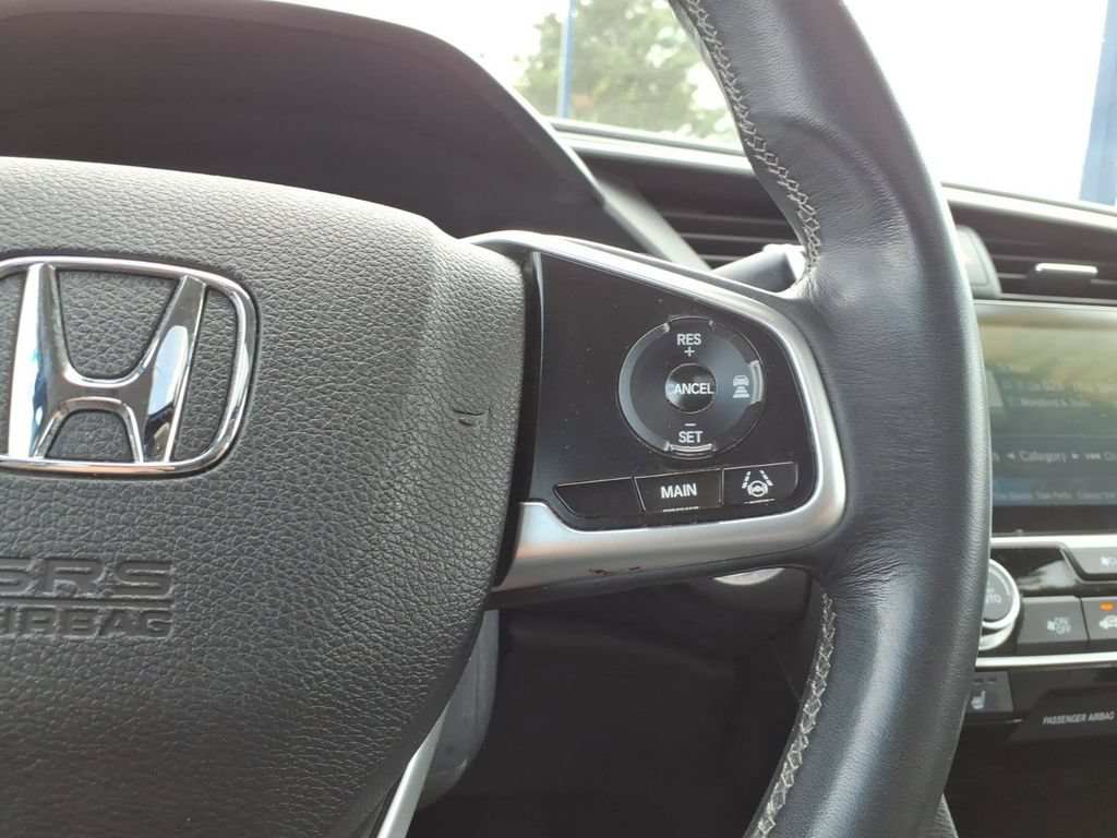 Used 2016 Honda Civic Touring image 16