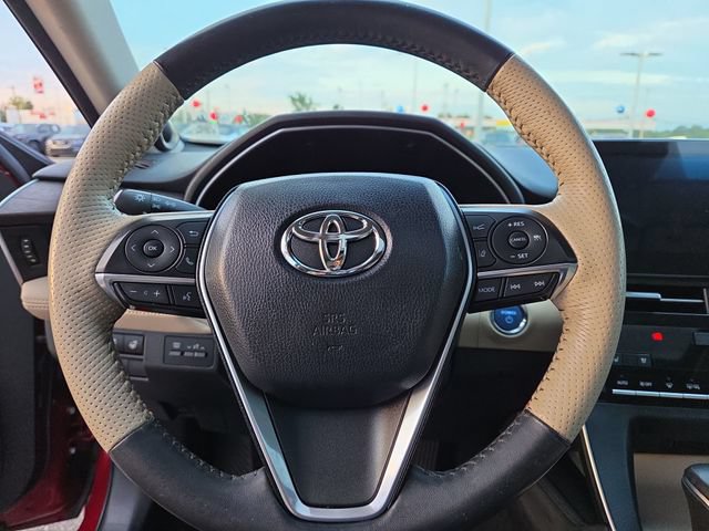Used 2019 Toyota Avalon Limited FWD image 20