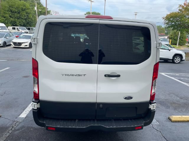 Used 2018 Ford Transit 150 XL image 9