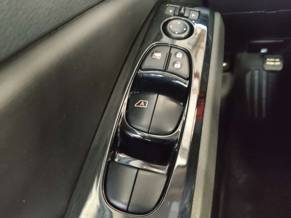 Used 2023 Nissan Altima 2.5 SV image 27