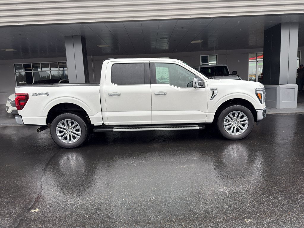 New 2025 Ford F150 Lariat w/ Equipment Group 502A High AWD/4WD image 3
