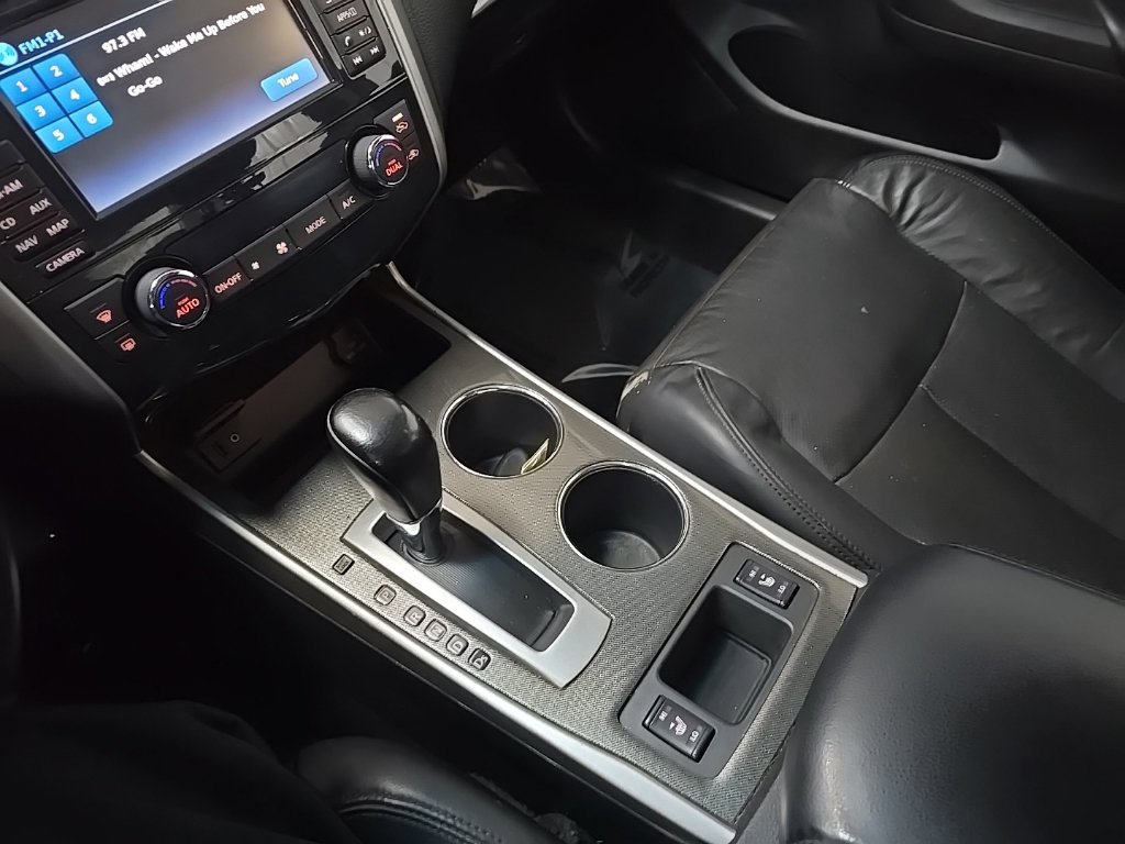 Used 2015 Nissan Altima 3.5 SL FWD image 28