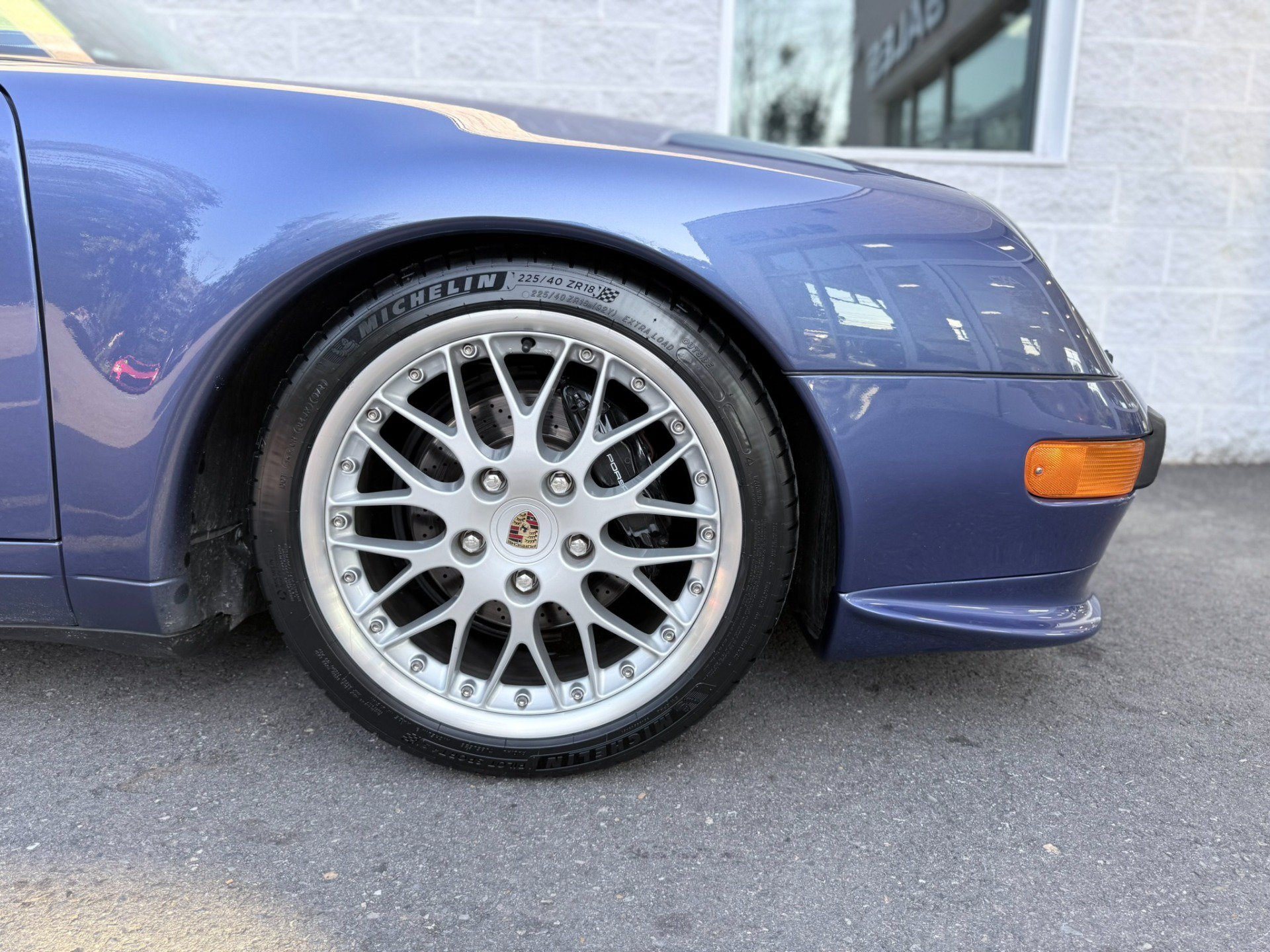 Used 1997 Porsche 911 Carrera RWD image 41