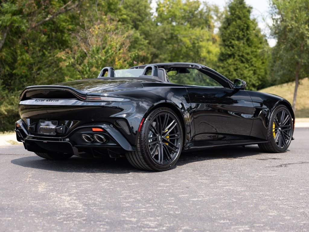 New 2026 Aston Martin V8 Vantage Coupe image 9