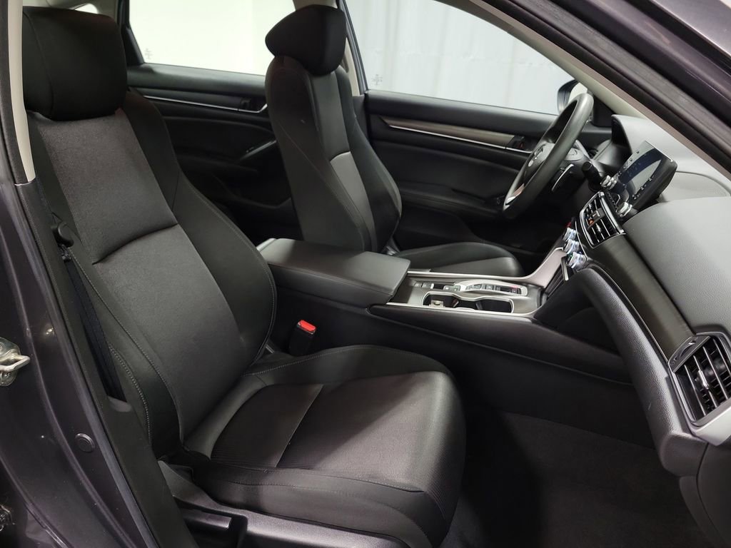 Used 2019 Honda Accord Base image 26