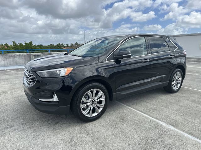 Used 2024 Ford Edge Titanium image 32