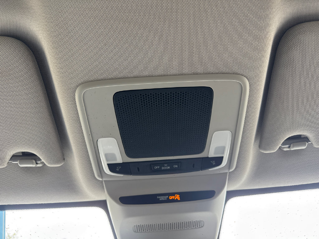 Certified 2023 Honda HR-V LX image 28