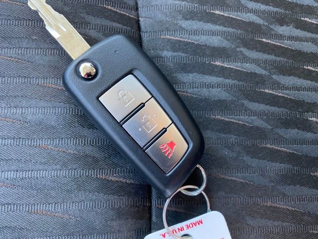 Used 2020 Nissan Rogue SV image 21