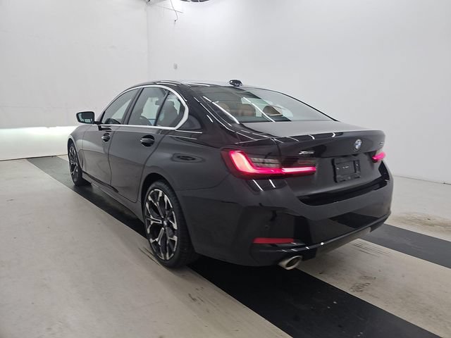 Used 2025 BMW 330i xDrive Sedan AWD/4WD image 5
