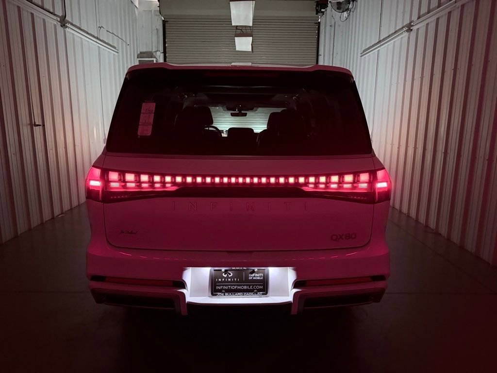 Certified 2026 INFINITI QX80 Pure w/ Cargo Package image 9