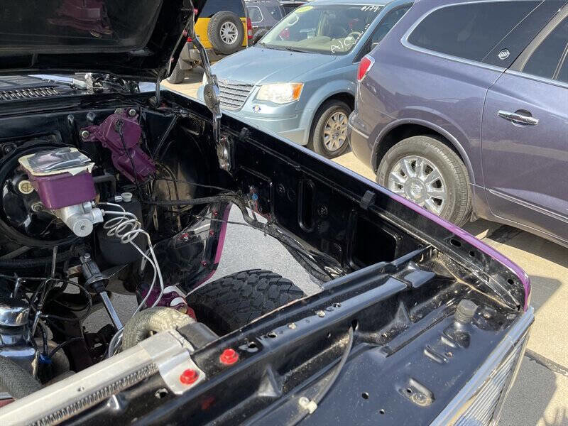 Used 1987 Chevrolet Blazer Silverado 2dr 4WD SUV image 68