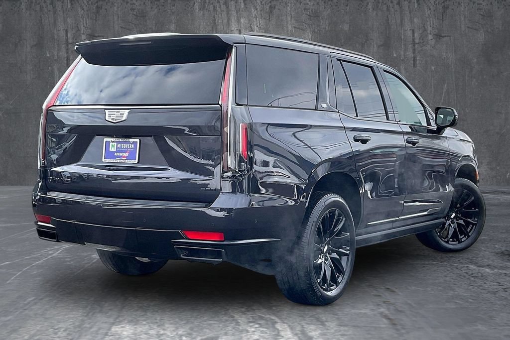 Used 2022 Cadillac Escalade Sport w/ Touring Package AWD/4WD image 6
