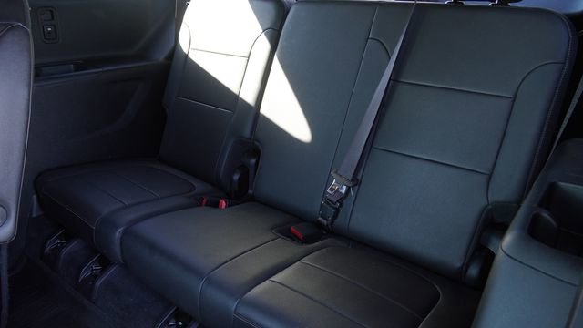 Used 2023 Chevrolet Traverse Premier w/ LPO, Floor Liner Package image 16