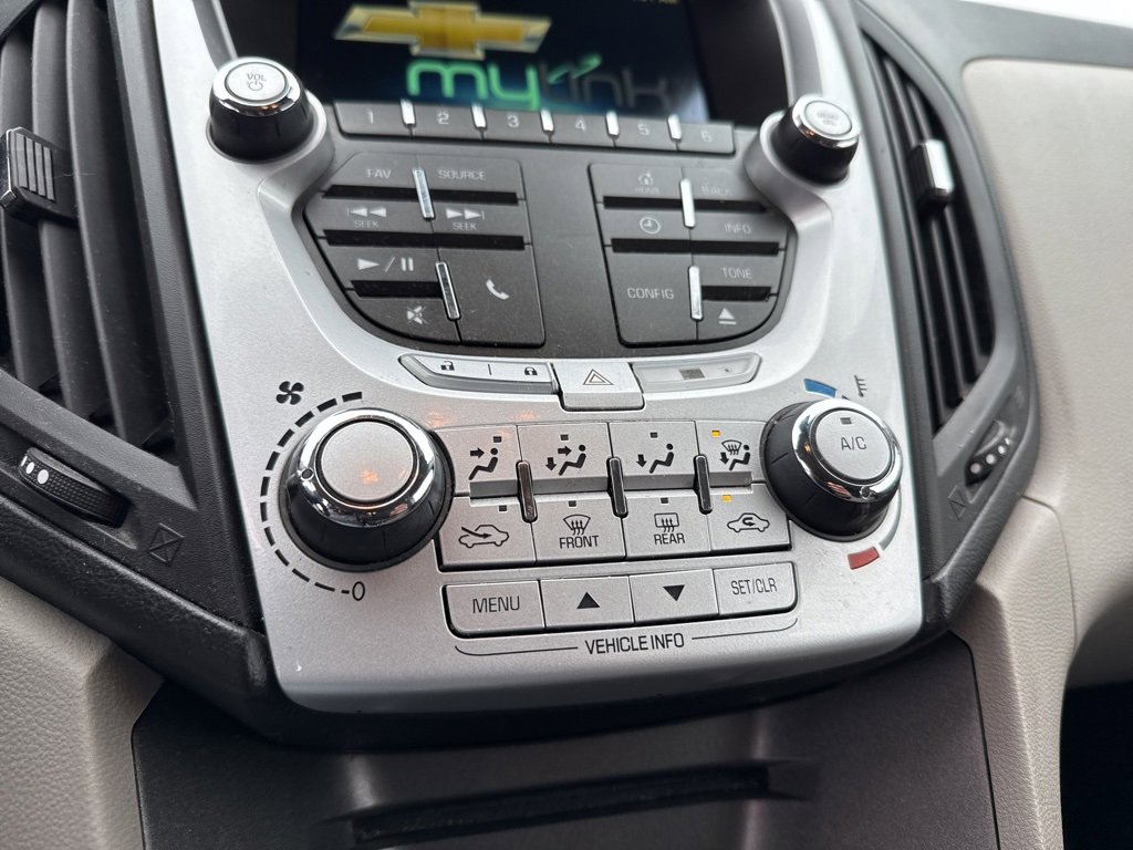 Used 2013 Chevrolet Equinox LT w/ Driver Convenience Package image 16