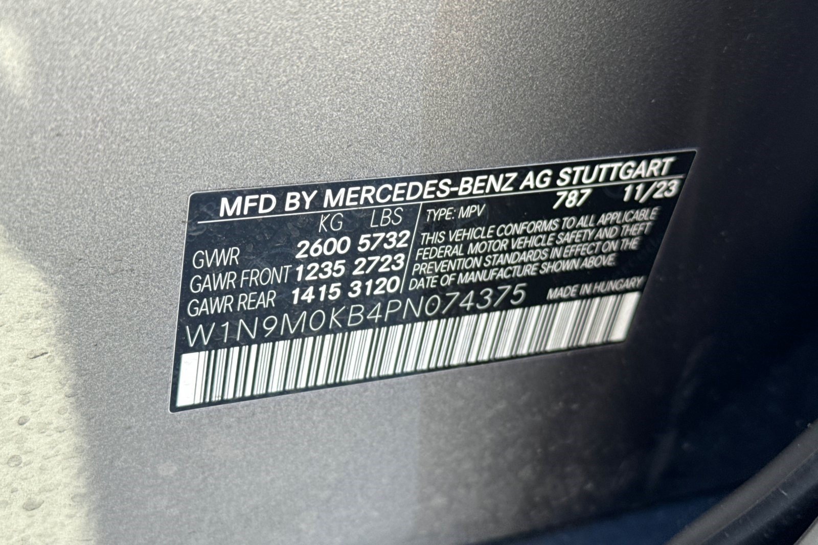 Used 2023 Mercedes-Benz EQB 300 4MATIC image 30