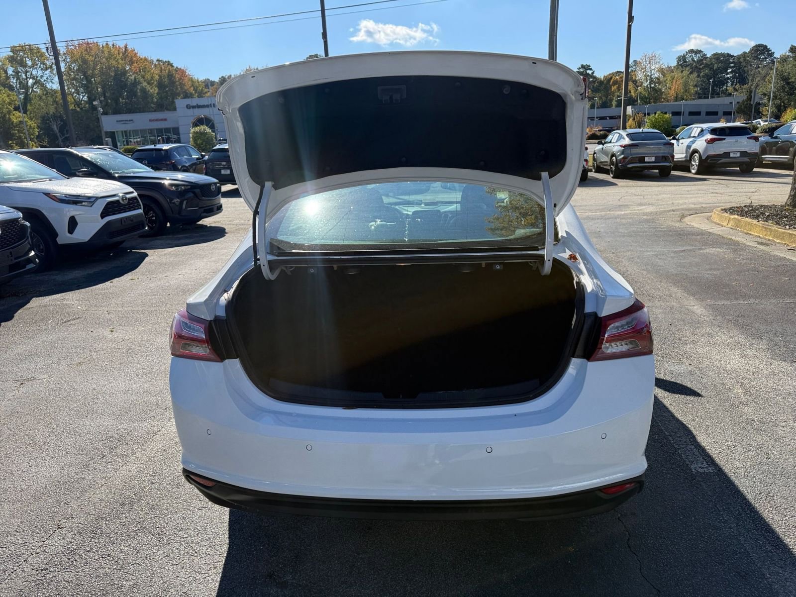 Used 2024 Chevrolet Malibu LT image 31