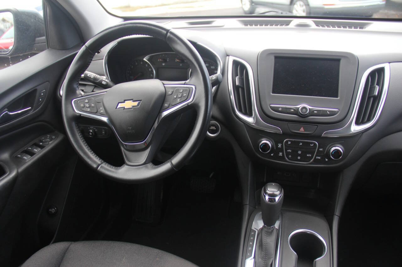 Used 2020 Chevrolet Equinox LT AWD/4WD image 16