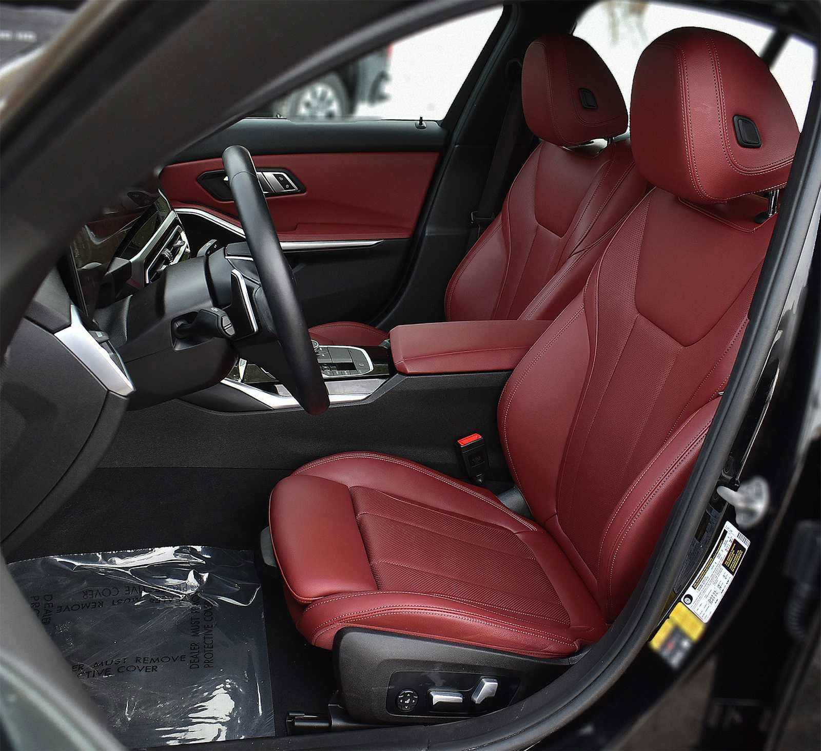 Used 2023 BMW 330e xDrive w/ Premium Package image 11