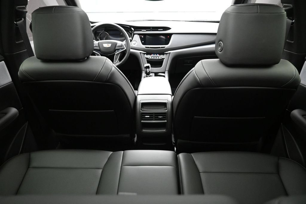 Certified 2024 Cadillac XT5 Premium Luxury AWD/4WD image 24