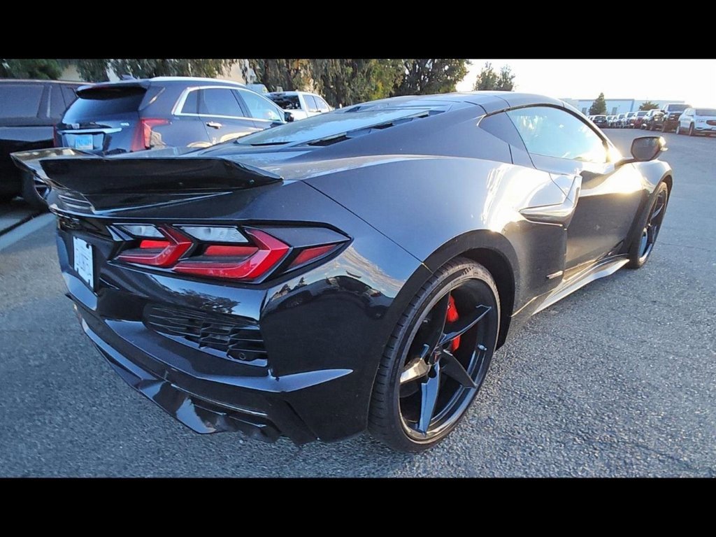 Used 2025 Chevrolet Corvette E-Ray image 9