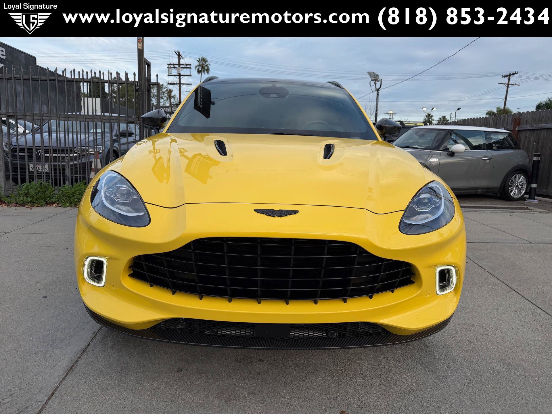 Used 2021 Aston Martin DBX AWD/4WD image 2