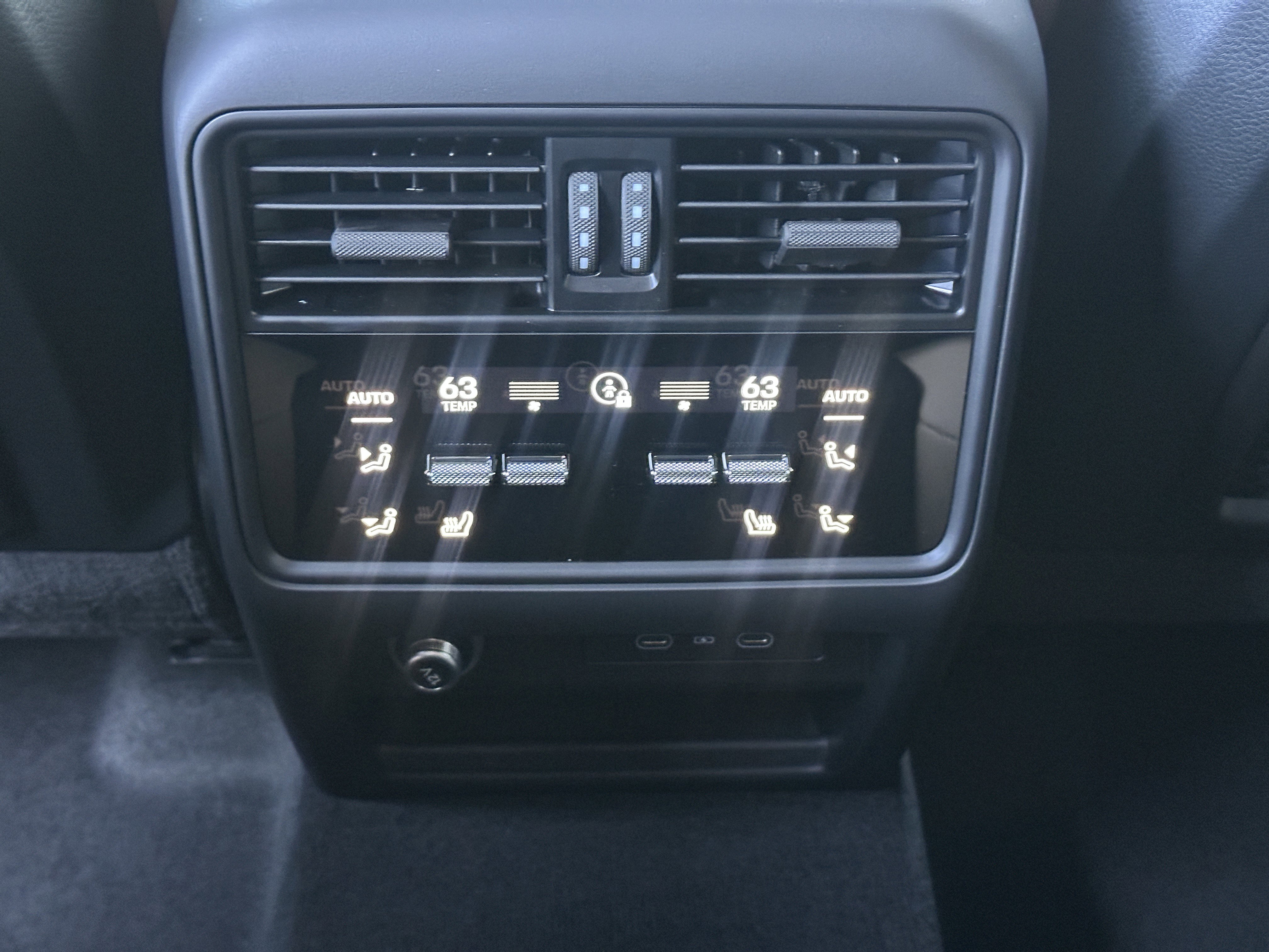 New 2026 Porsche Cayenne AWD/4WD image 36