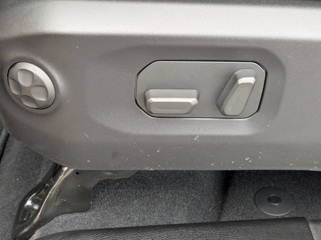 New 2026 Jeep Gladiator Sport AWD/4WD image 12
