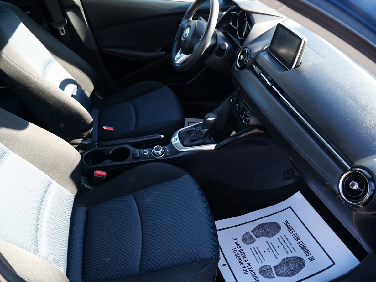 Used 2017 Toyota Yaris iA FWD image 26