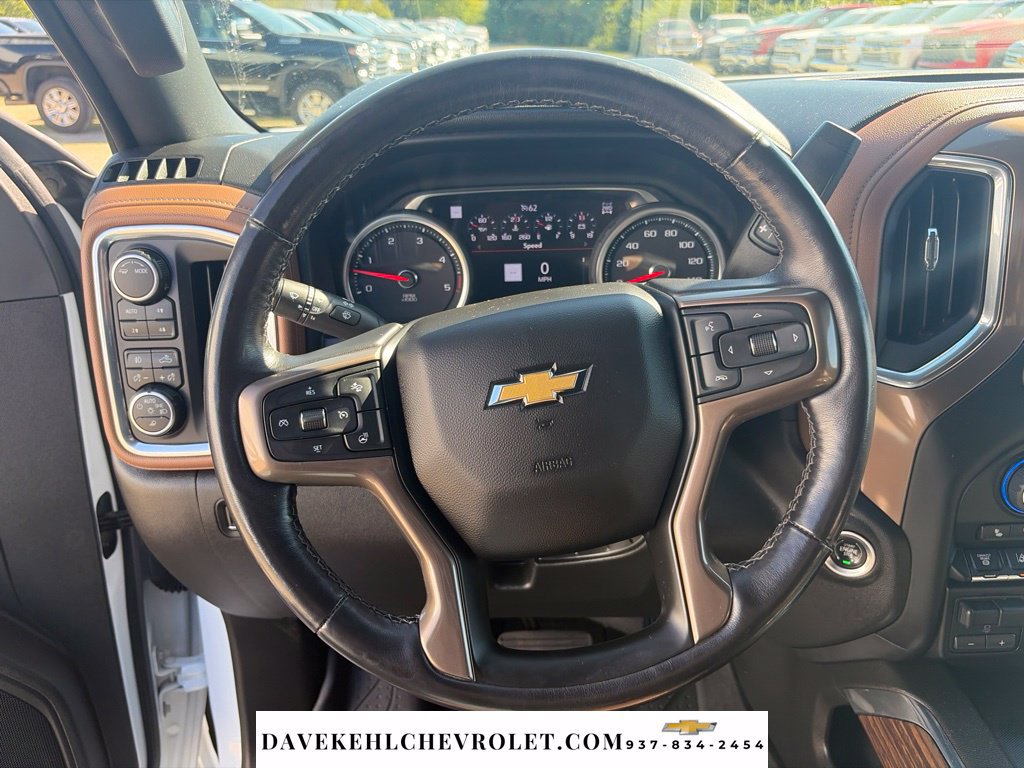 Used 2022 Chevrolet Silverado 3500 High Country AWD/4WD image 15