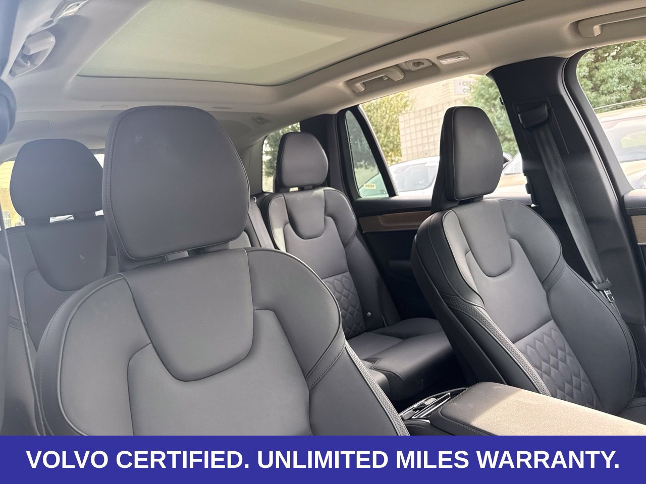 Certified 2026 Volvo XC90 B6 Plus AWD/4WD image 18
