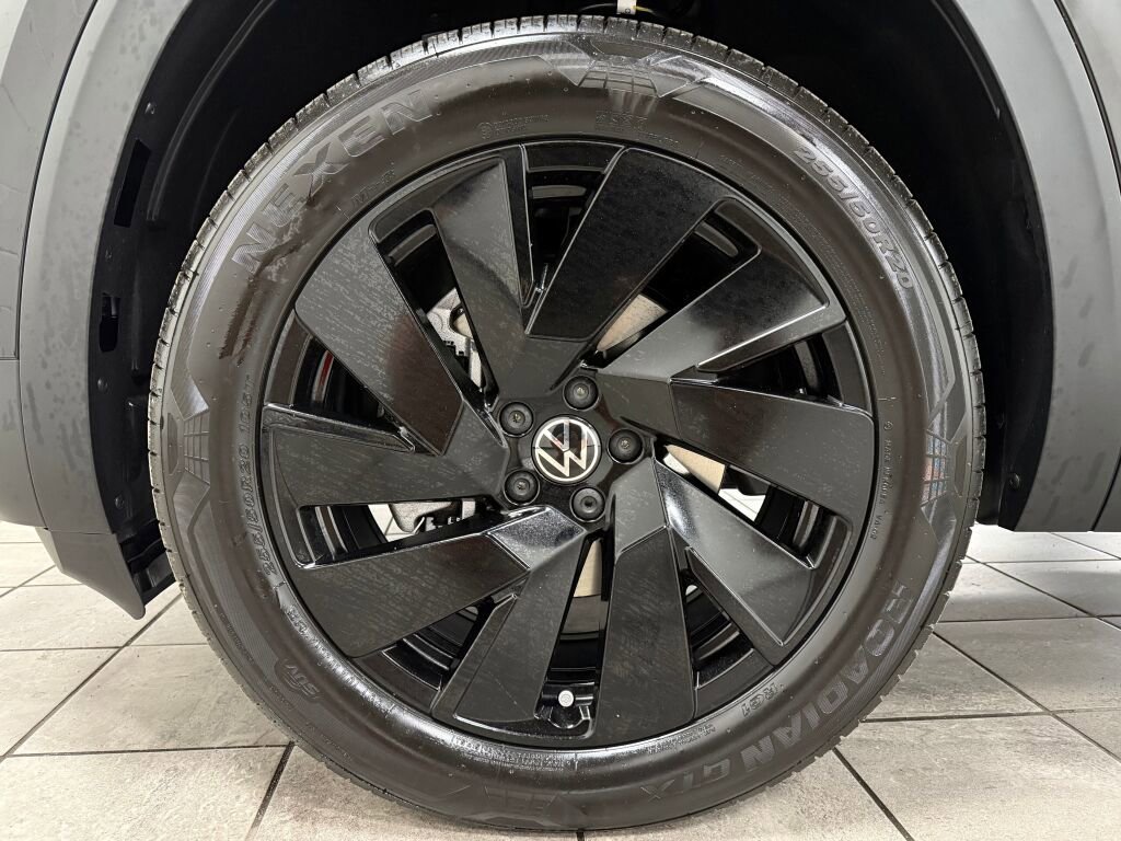 New 2026 Volkswagen Atlas SE image 23