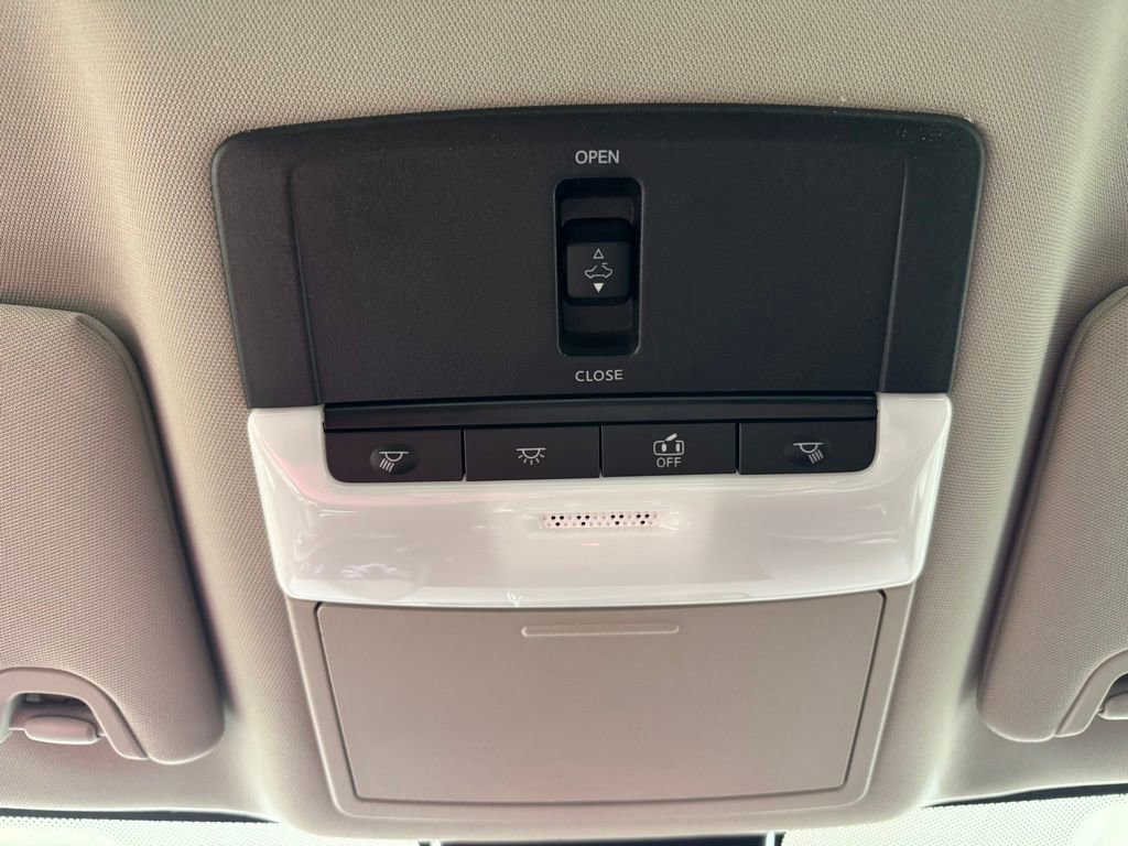 New 2026 Nissan Altima 2.5 SR FWD image 40