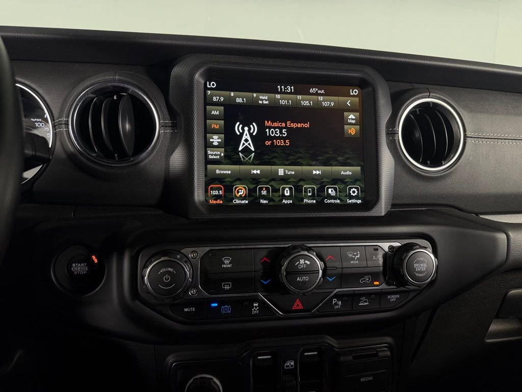 Used 2022 Jeep Wrangler Unlimited Sahara w/ Safety Group image 21