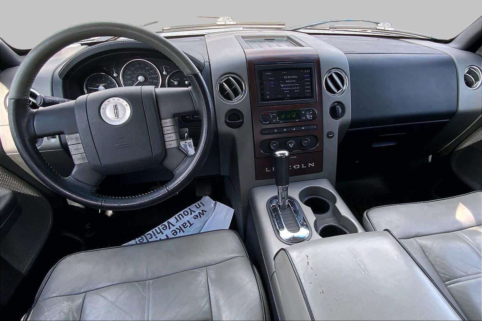 Used 2006 Lincoln Mark LT 2WD image 15