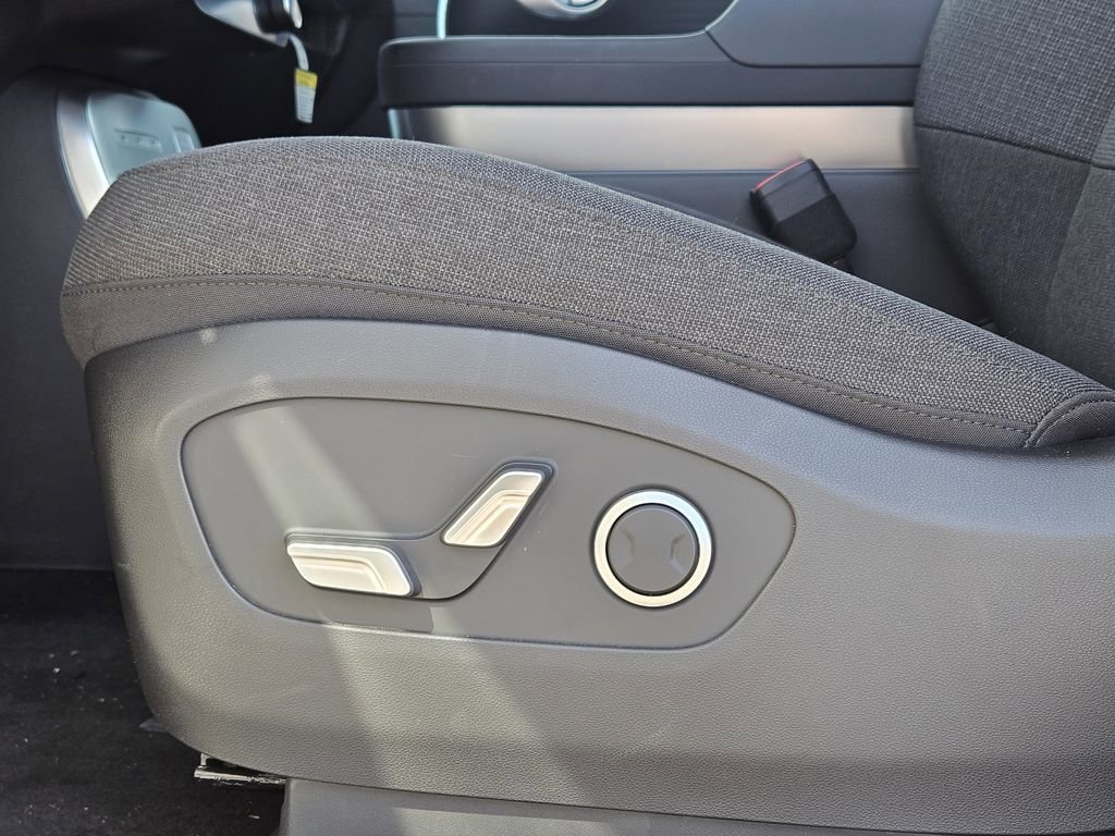 New 2026 Hyundai Ioniq 9 SE AWD/4WD image 23