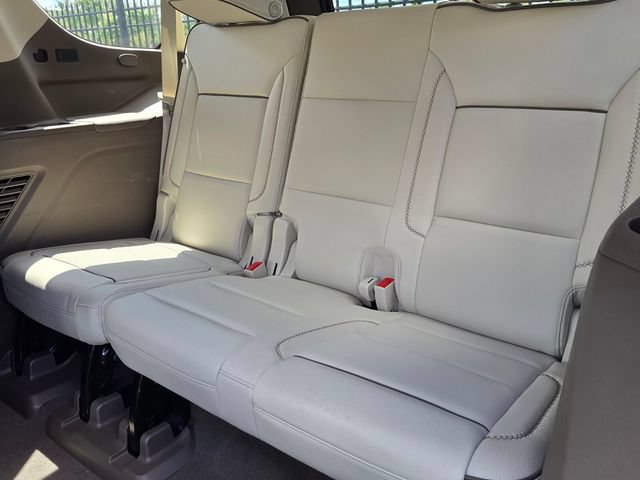 Used 2022 GMC Yukon Denali RWD image 8