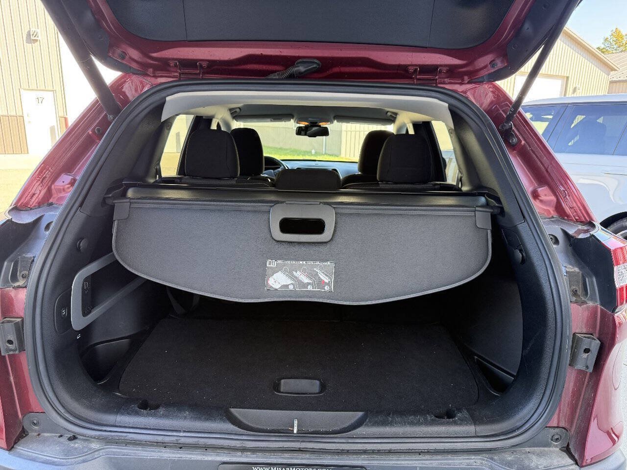 Used 2014 Jeep Cherokee Latitude w/ Comfort/Convenience Group AWD/4WD image 9