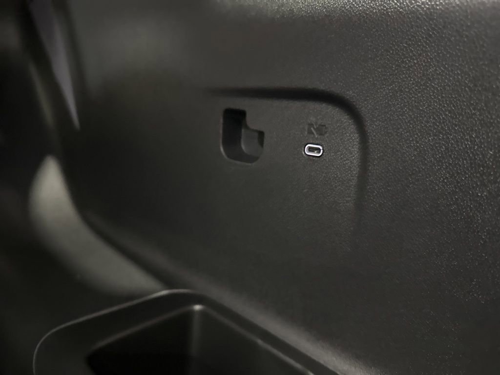 New 2026 GMC Acadia Elevation w/ Black Edition image 39