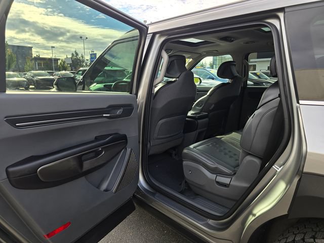 Certified 2024 Kia EV9 Wind AWD/4WD image 17