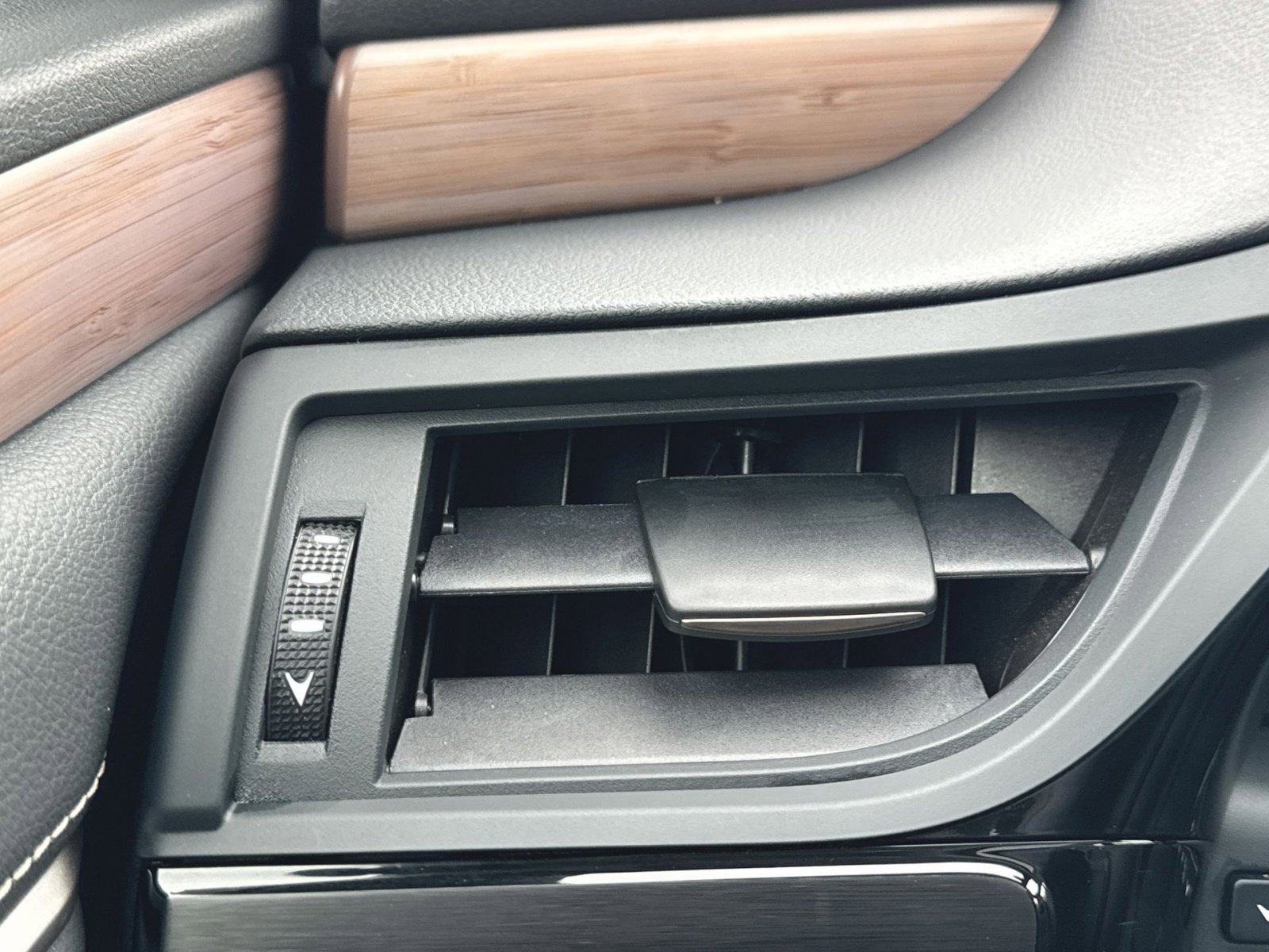 Used 2023 Lexus ES 350 w/ Accessory Package (Z1) image 21