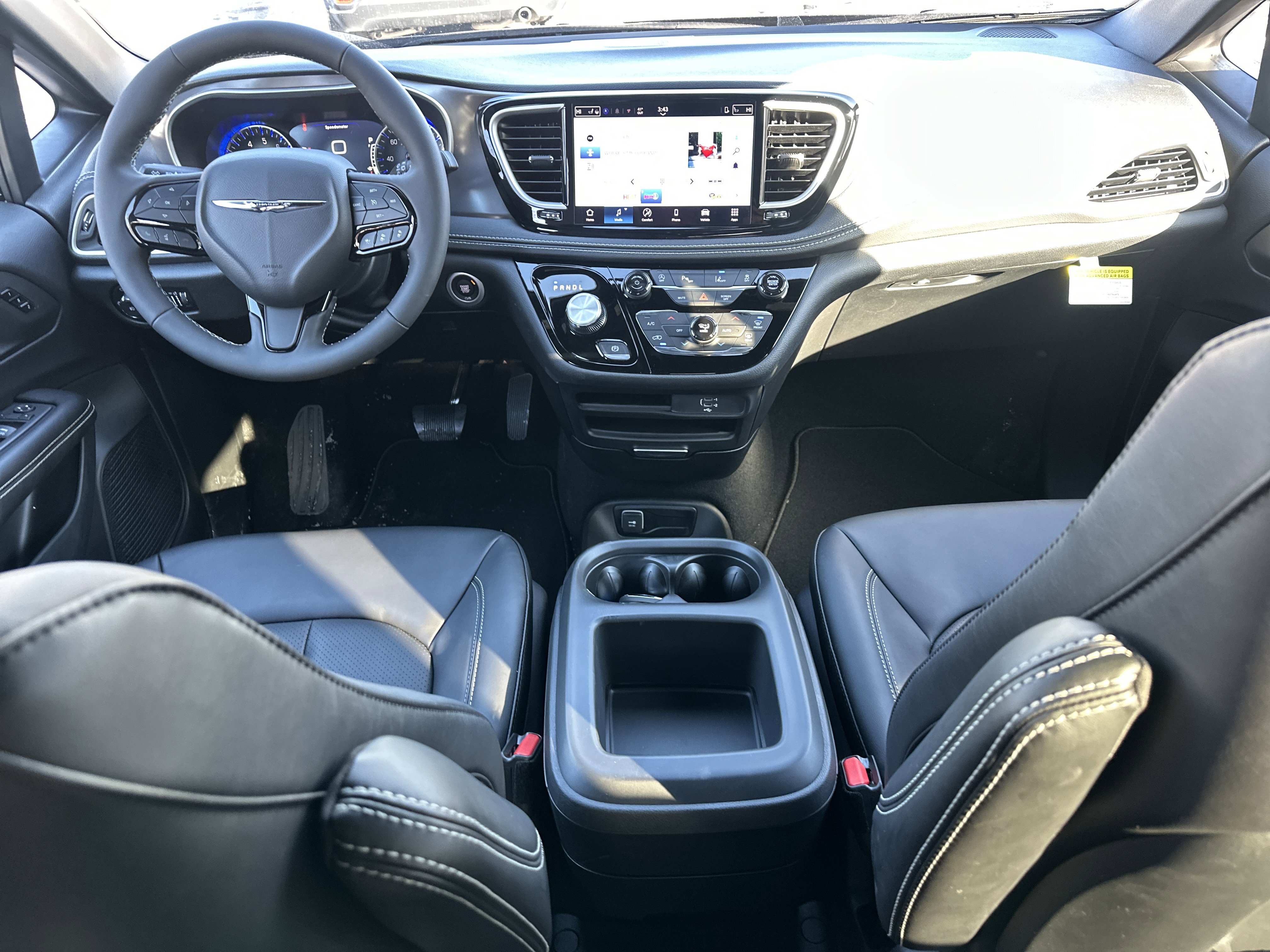 New 2026 Chrysler Pacifica Select w/ S Appearance Package FWD image 31
