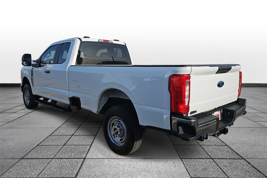 Used 2023 Ford F250 XL w/ XL Chrome Package image 7