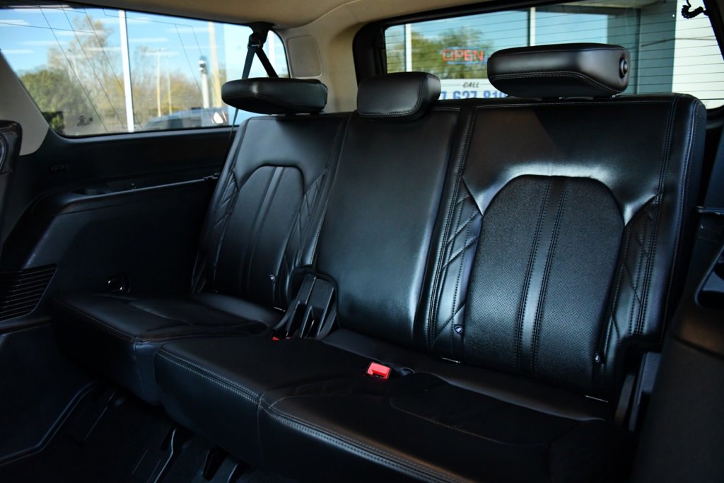 Used 2021 Ford Expedition Max Platinum image 22