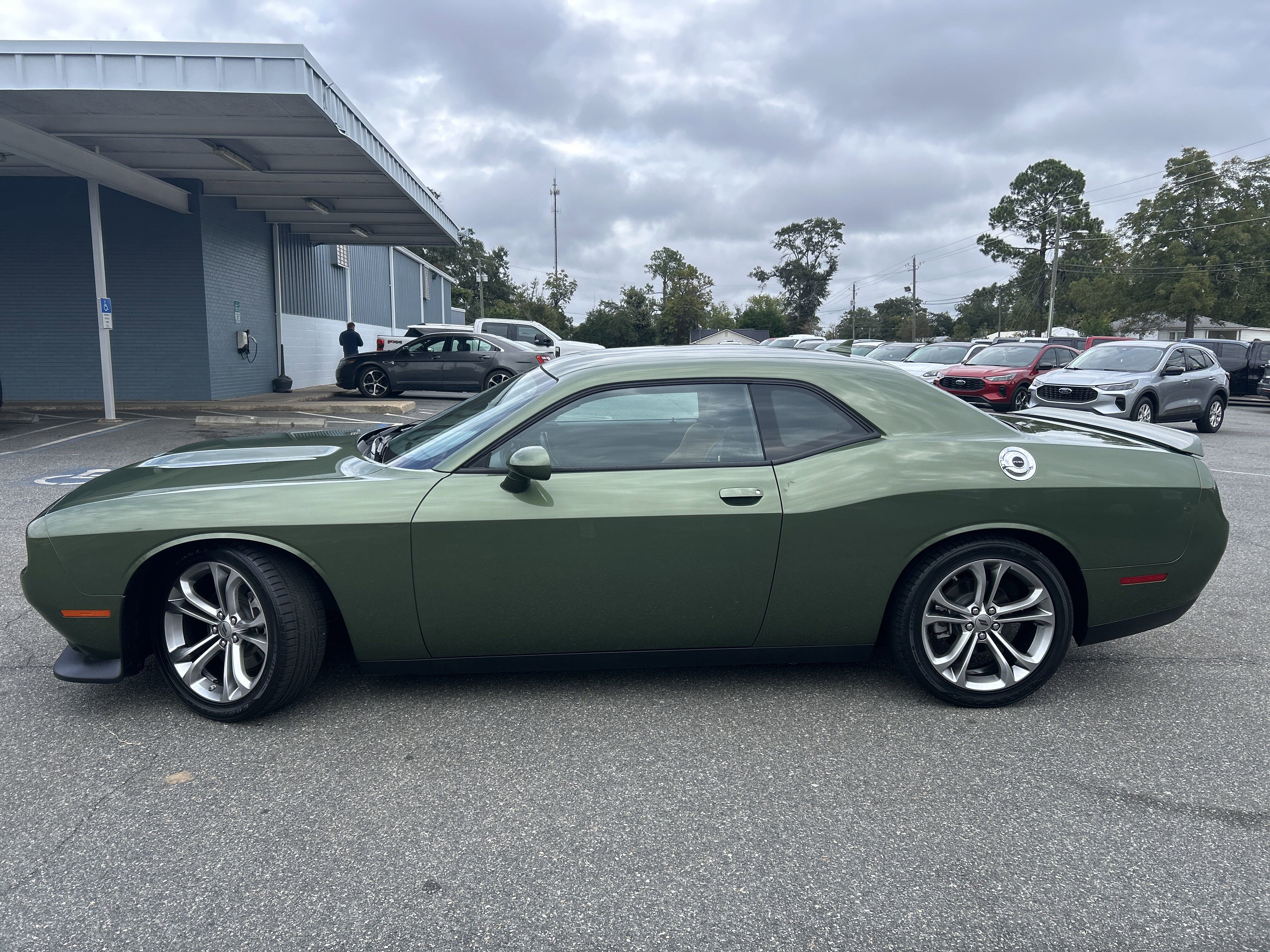 Used 2022 Dodge Challenger GT w/ Plus Package image 4