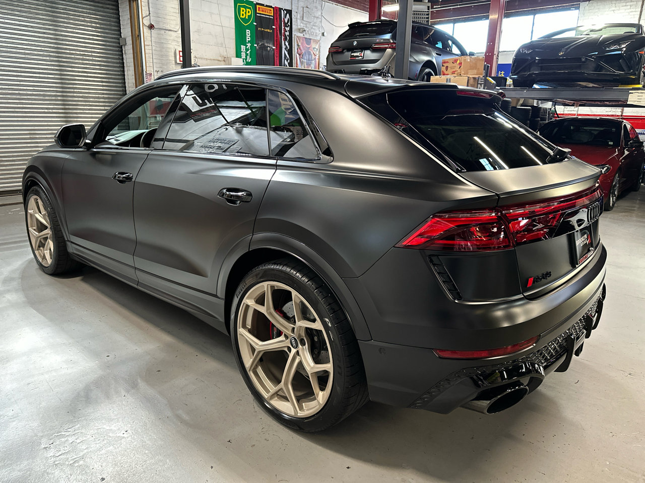 Used 2025 Audi RS Q8 performance w/ RS Design Package - Red image 10